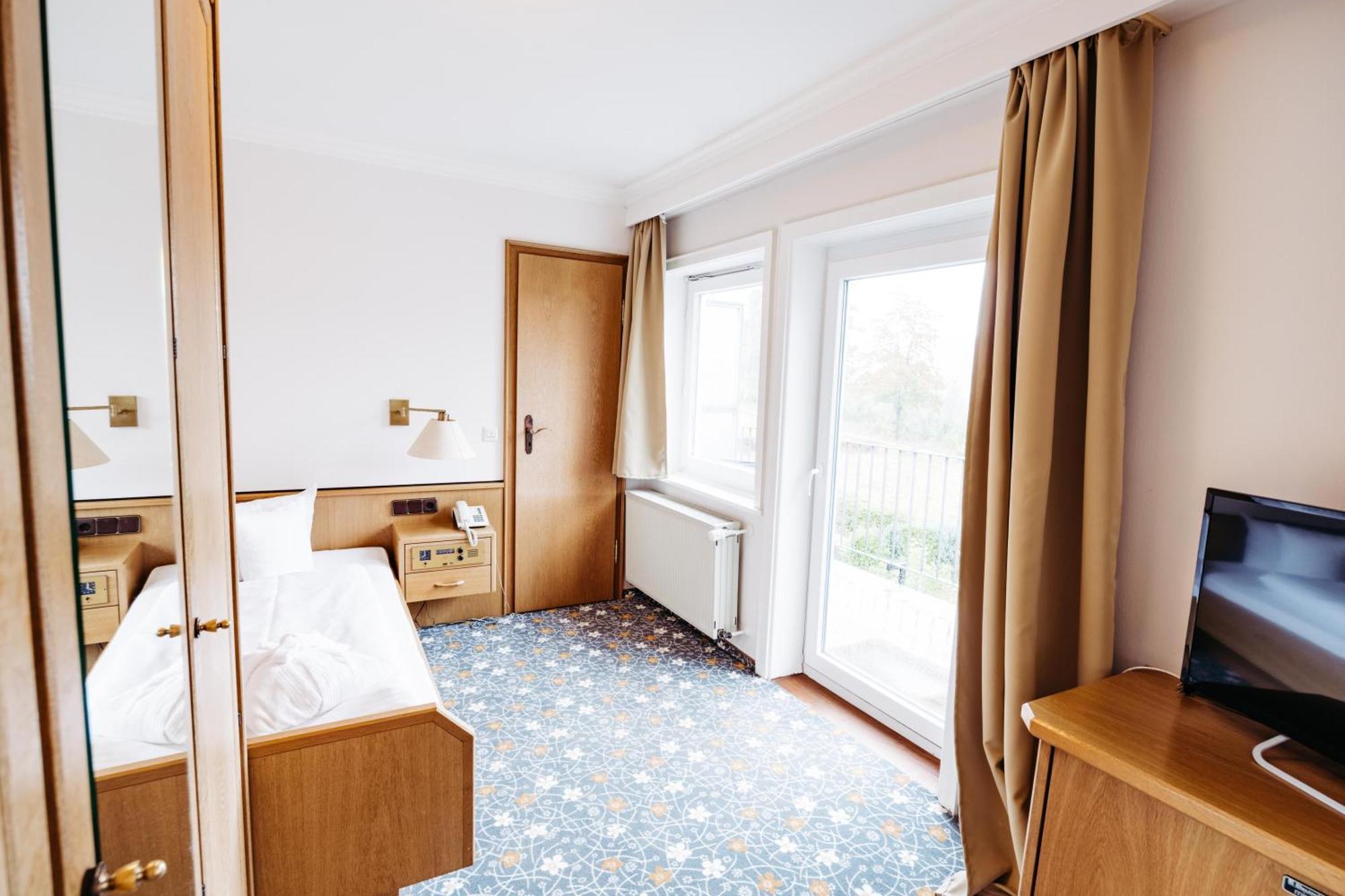 Berghotel Hoher Knochen Winterberg Exterior foto